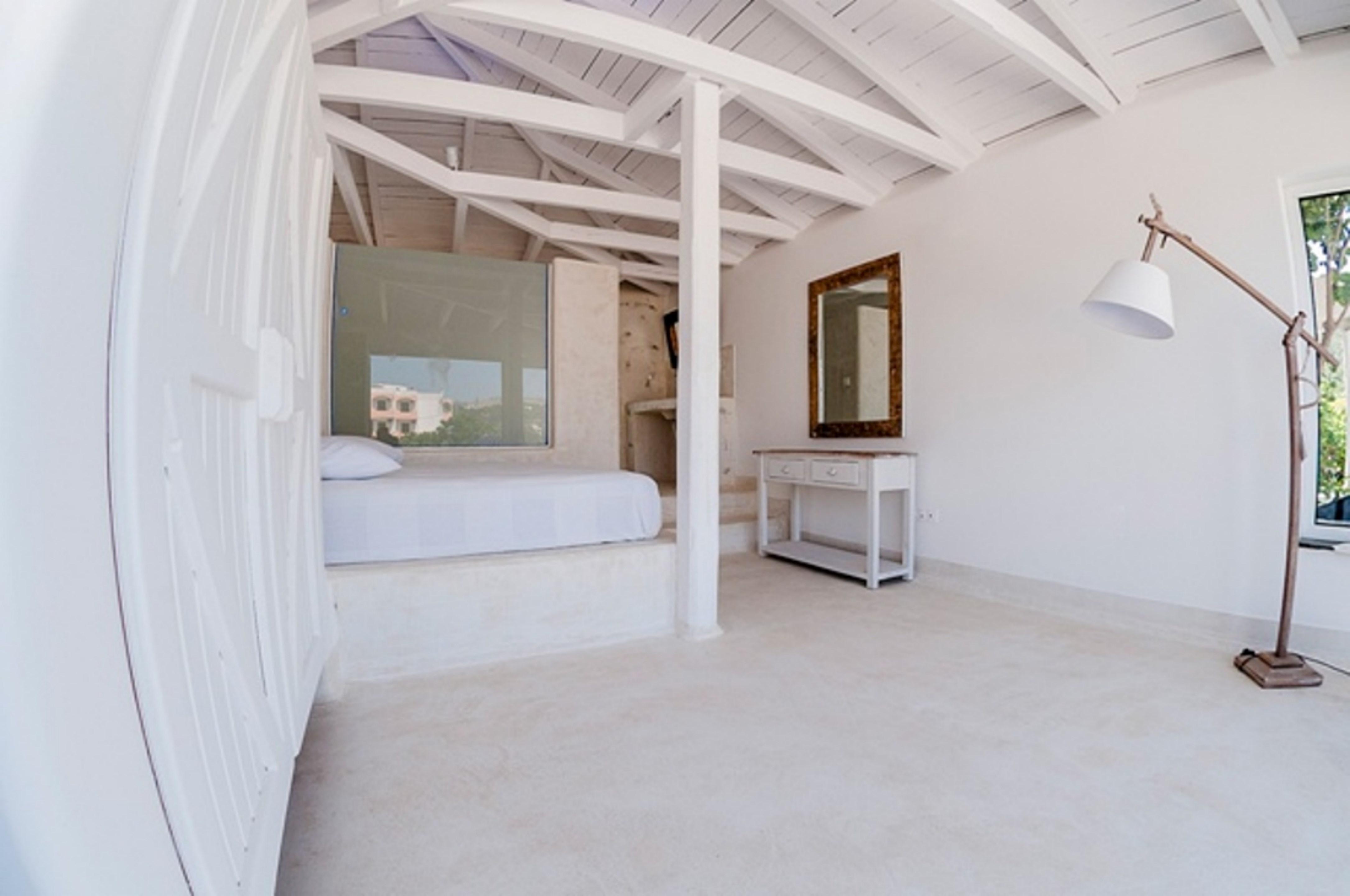 Kouros Exclusive Hotel & Suites - Adults Only 法里拉基 外观 照片