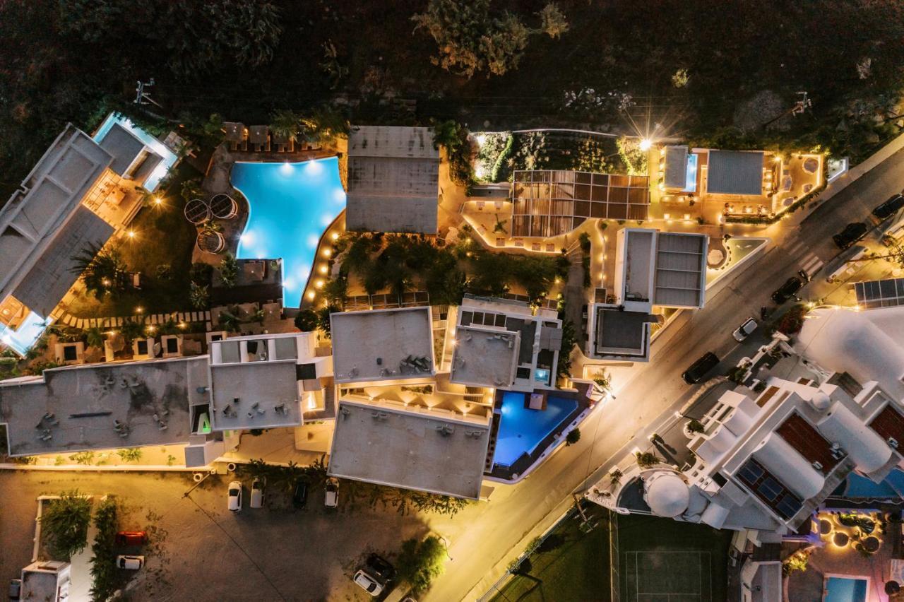 Kouros Exclusive Hotel & Suites - Adults Only 法里拉基 外观 照片