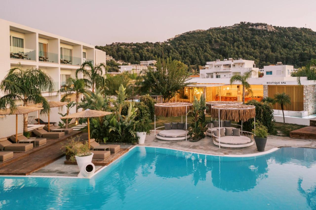 Kouros Exclusive Hotel & Suites - Adults Only 法里拉基 外观 照片