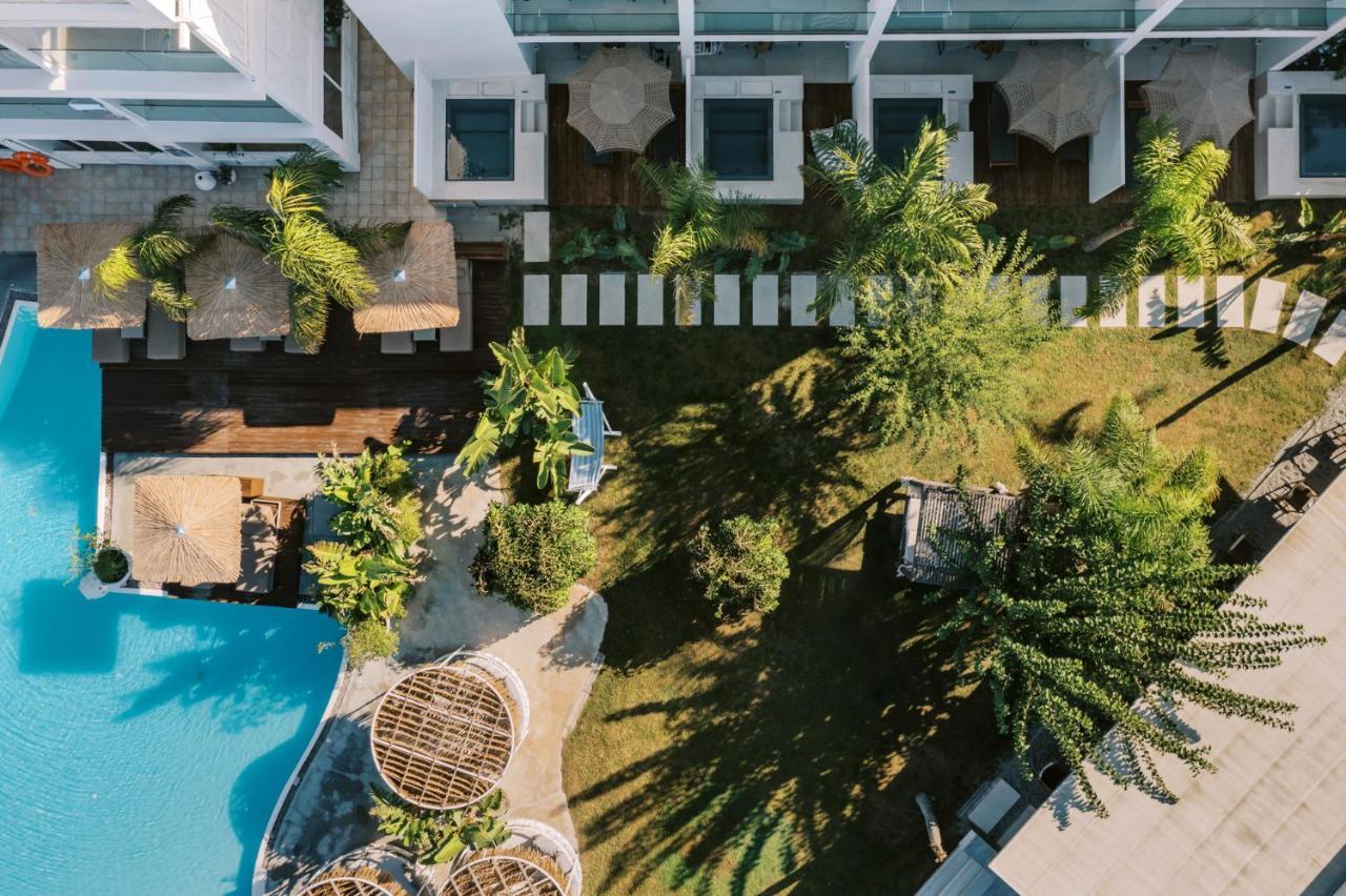 Kouros Exclusive Hotel & Suites - Adults Only 法里拉基 外观 照片